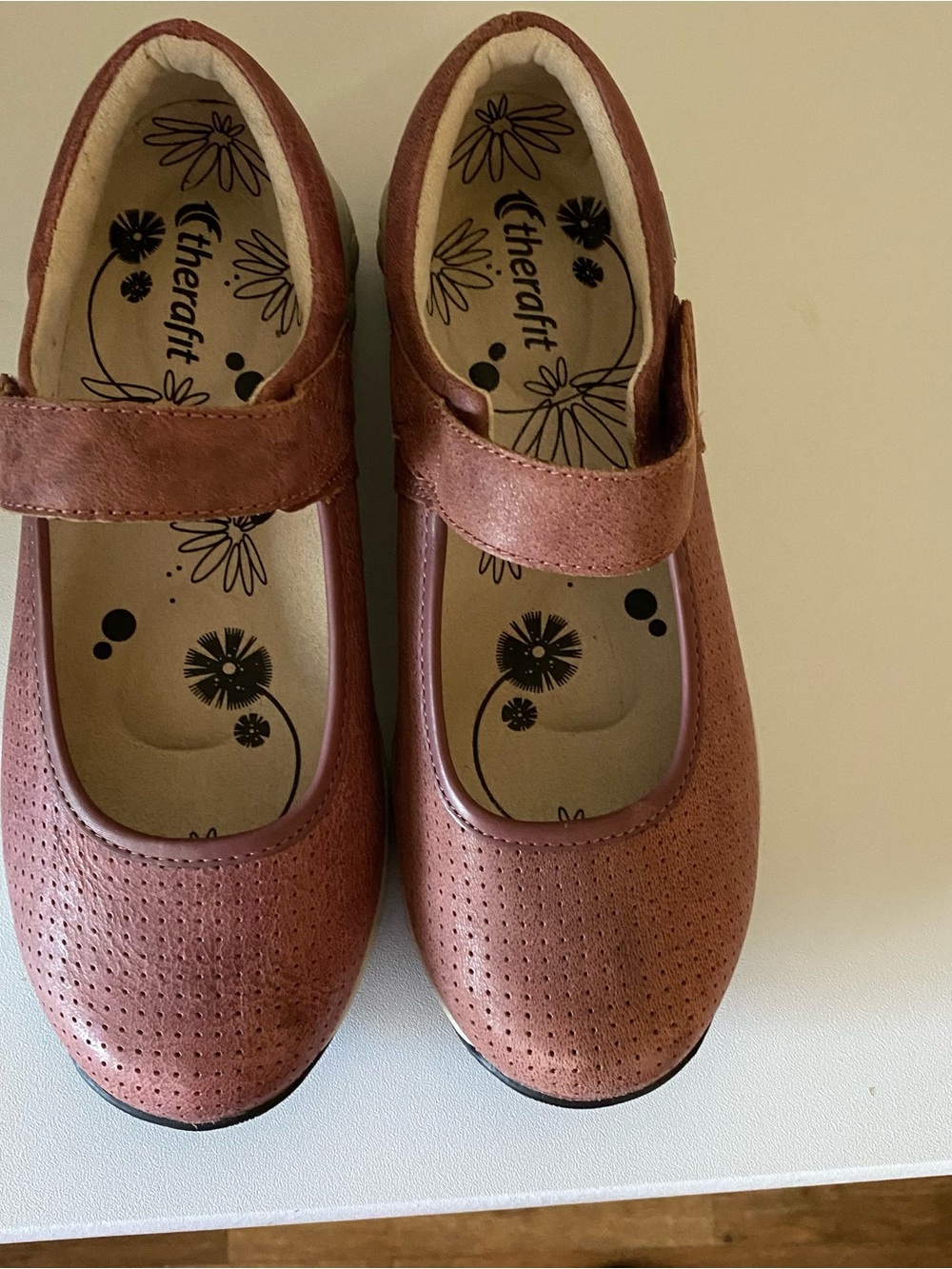 Therafit Women's Mary Jane Comfort Shoes in Pink Size 37